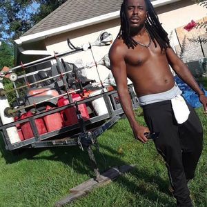 Meet your Posher, Deeboii